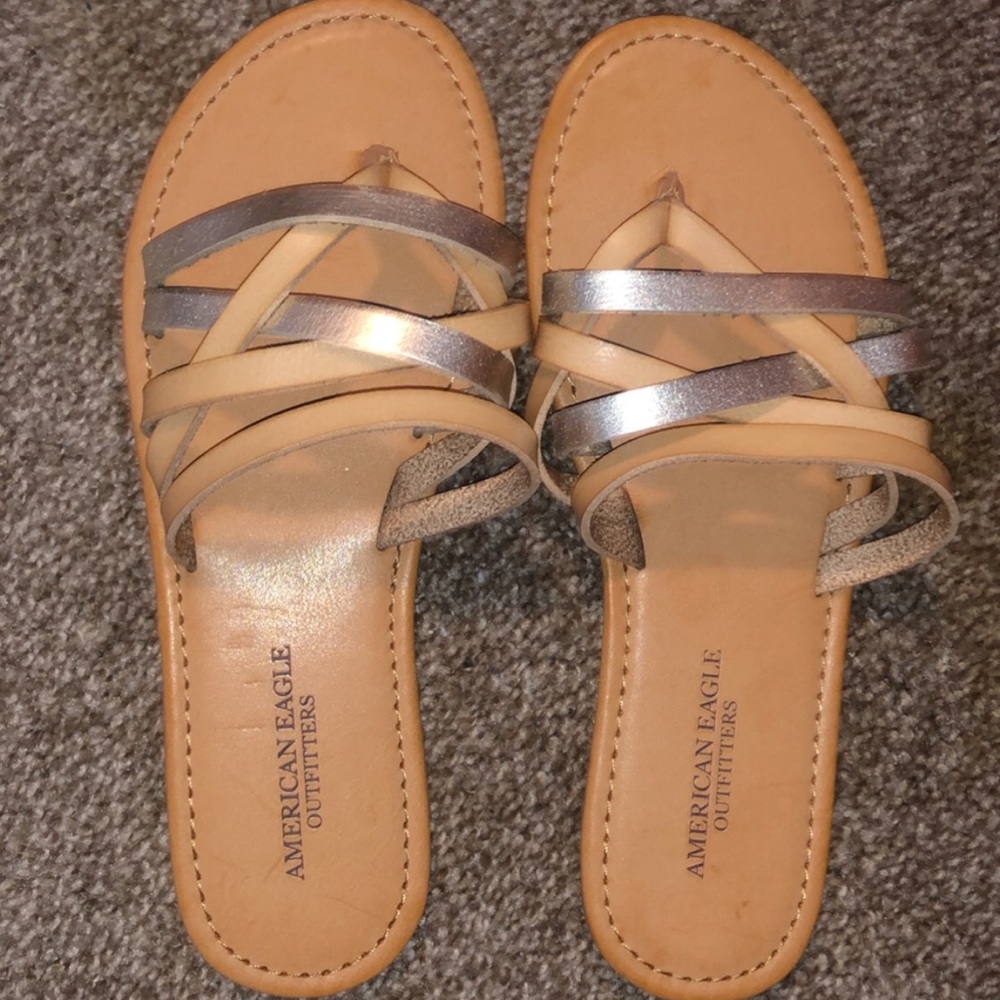 Sandles
